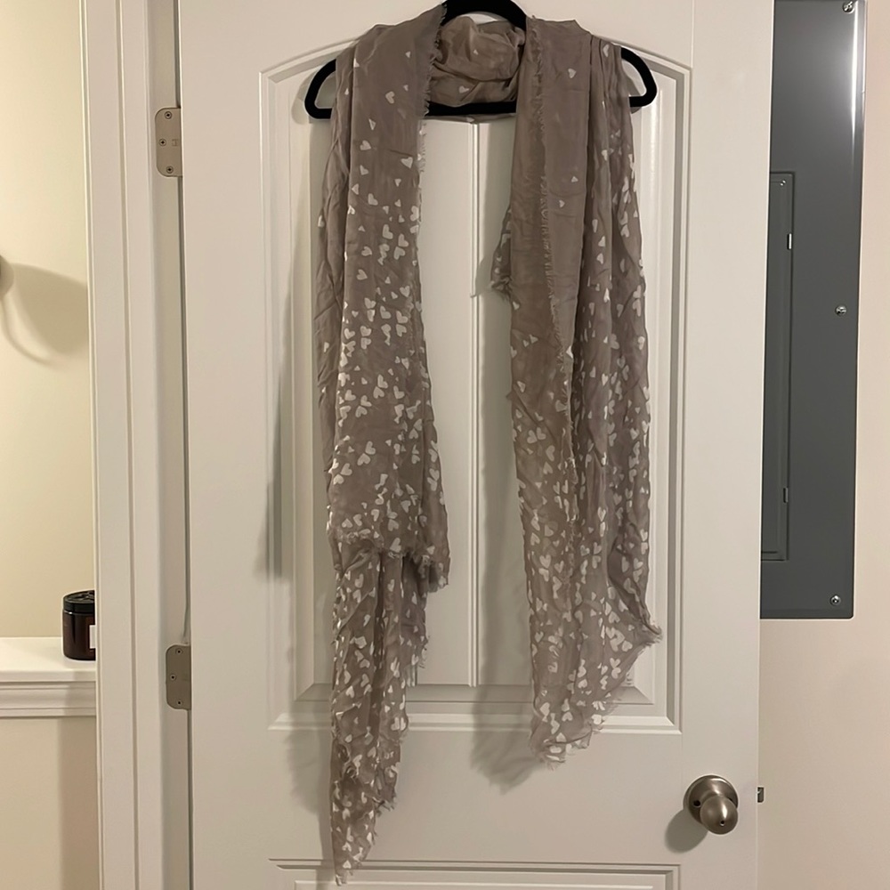 Tilo Scarf